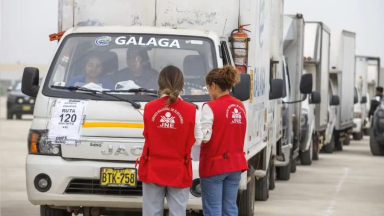 Votos blancos y nulos superan a todos los candidatos en elecciones presidenciales de Perú