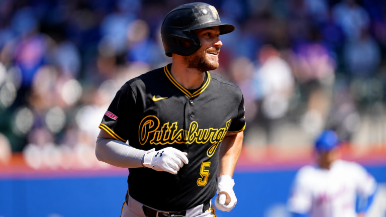 Ozuna y Lowe lideran triunfo de Piratas sobre Cardenales