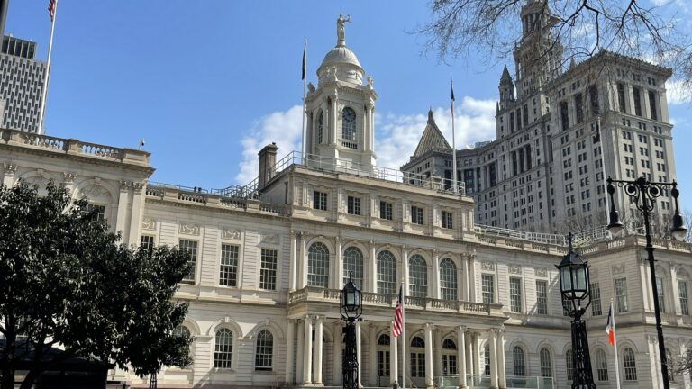 New York City endurece políticas santuario frente a ICE y Trump