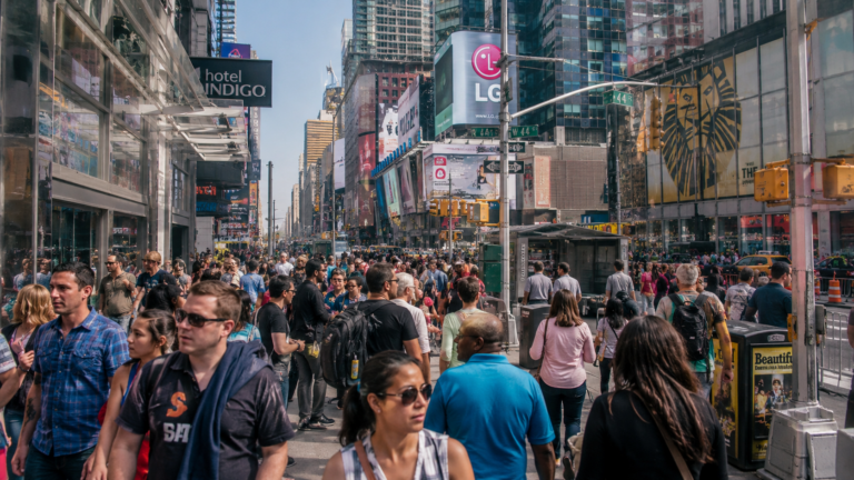 Juez federal desestima demanda de Trump contra las leyes de ciudad santuario de Nueva York