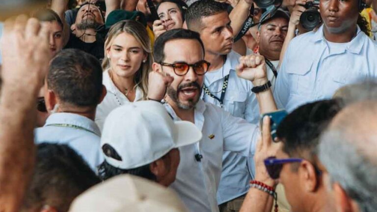 Demandan a Abelardo de la Espriella por presunta doble nacionalidad en Colombia
