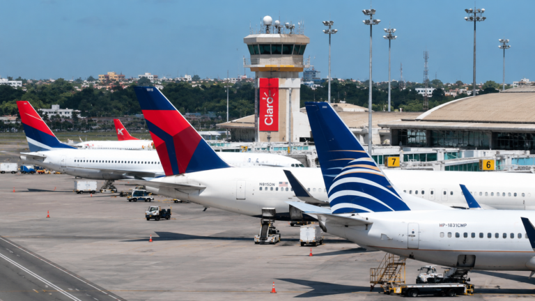 Líneas aéreas advierten nuevo gravamen a boletos afectaría la competitividad de República Dominicana