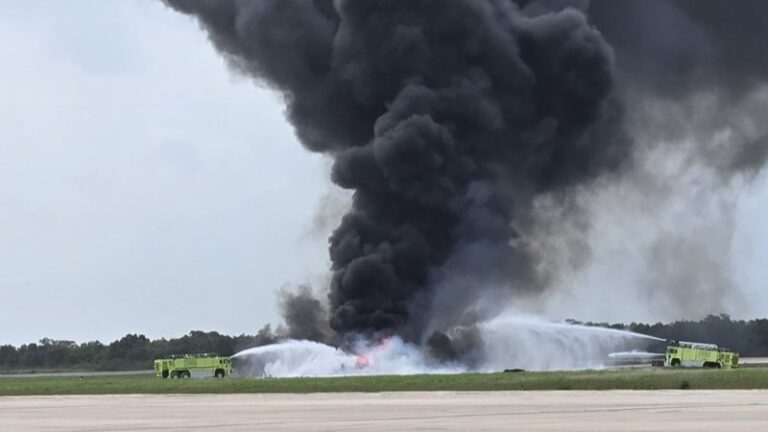 Identifican a piloto y copiloto fallecidos en accidente aéreo en La Romana