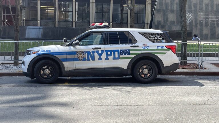 NYPD contratará 580 nuevos agentes bajo el presupuesto del alcalde Mamdani