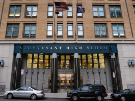 Escuelas especializadas de Nueva York mantienen baja admisión de estudiantes latinos y afroamericanos