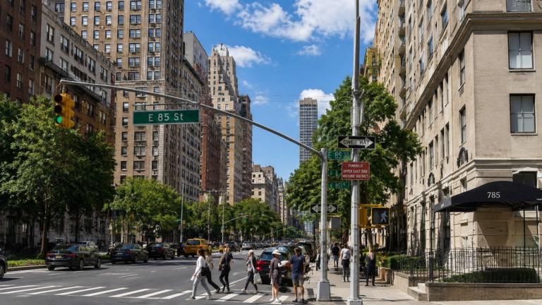 Investigan brote de legionela en el Upper East Side de Manhattan