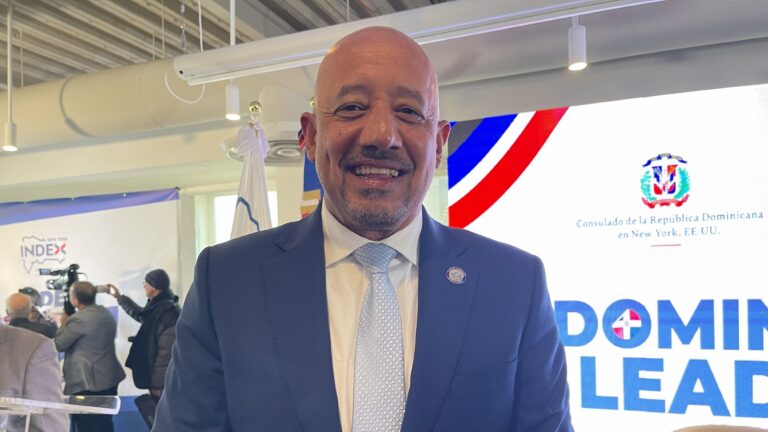 Arrestan a Brian DePeña alcalde de Lawrence