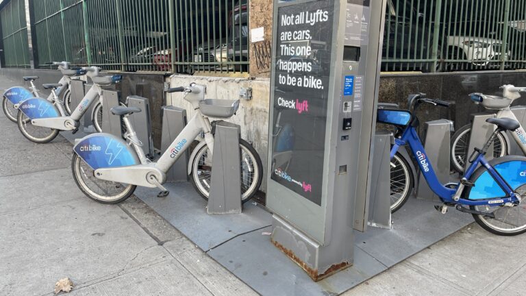 Activistas reclaman tarifas más baratas para Citi Bike en Nueva York