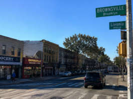 Un hombre muere y otro resulta herido durante tiroteo en restaurante de Brooklyn
