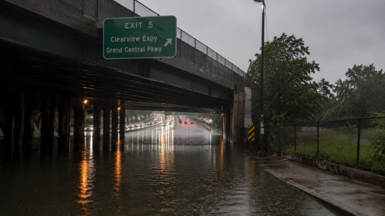 Tormentas provocaron inundaciones en Nueva York y Nueva Jersey