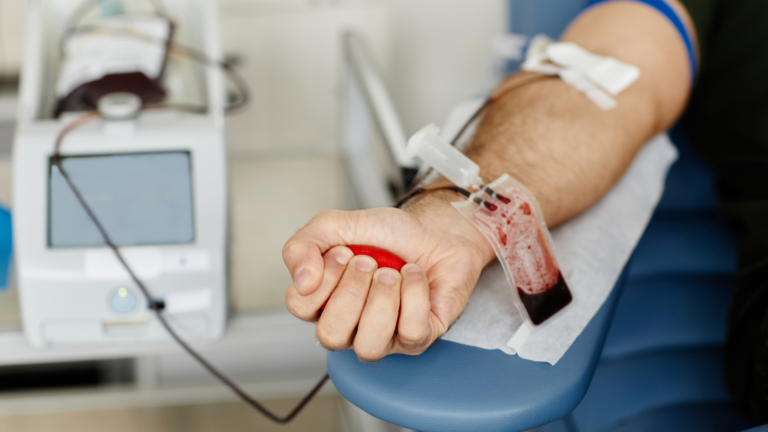 Nueva Jersey mantiene alerta por escasez de sangre y pide más donantes
