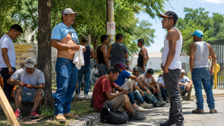 Estados Unidos tendría 15.8 millones de inmigrantes indocumentados