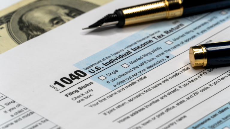 Más de 103,000 declaraciones millonarias ponen en alerta las finanzas de Nueva York y Nueva Jersey