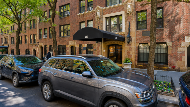 Apuñalan a una mujer dentro de exclusivo edificio del Upper East Side