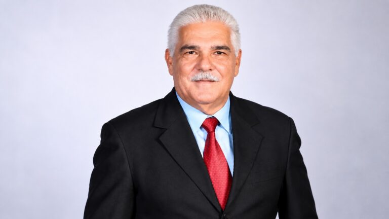 Muere Claudio Concepción, decano de la crónica de arte de Santiago