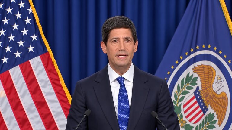 La Reserva Federal eleva las tasas y anticipa otro aumento antes de finalizar el año